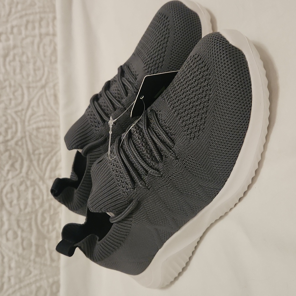 NEW AKK grey shoes sneakers walking slip on tennis casual athletic gym work - Picture 8 of 14